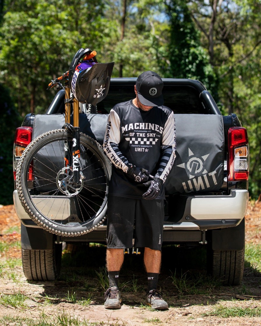 Sports UNIT Mtb24 - New Arrivals | Unit Crank Premium Tailgate Pad Black