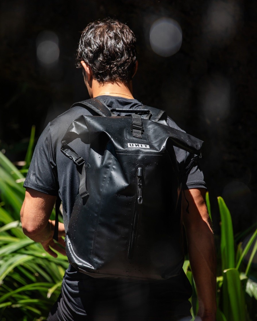 Sports UNIT Youth | Unit Waterproof Backpack - Trek Black