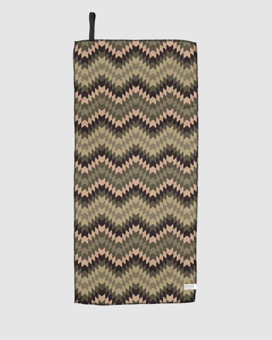 Ladies UNIT | Unit Kenai Beach Towel Military