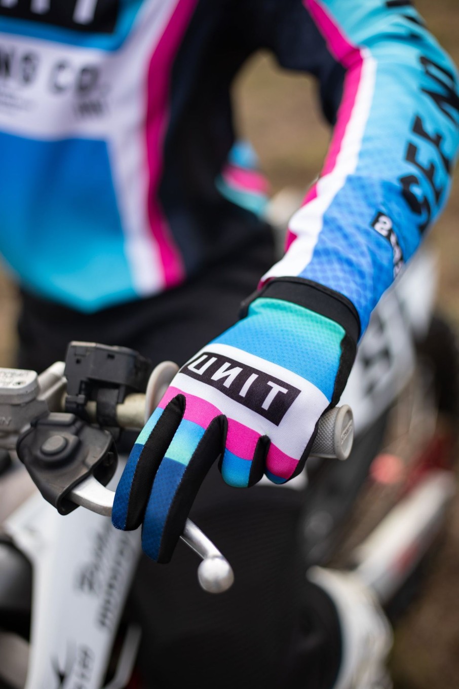 Sports UNIT Mx24 - New Arrivals | Unit Dynamic Gloves Multi